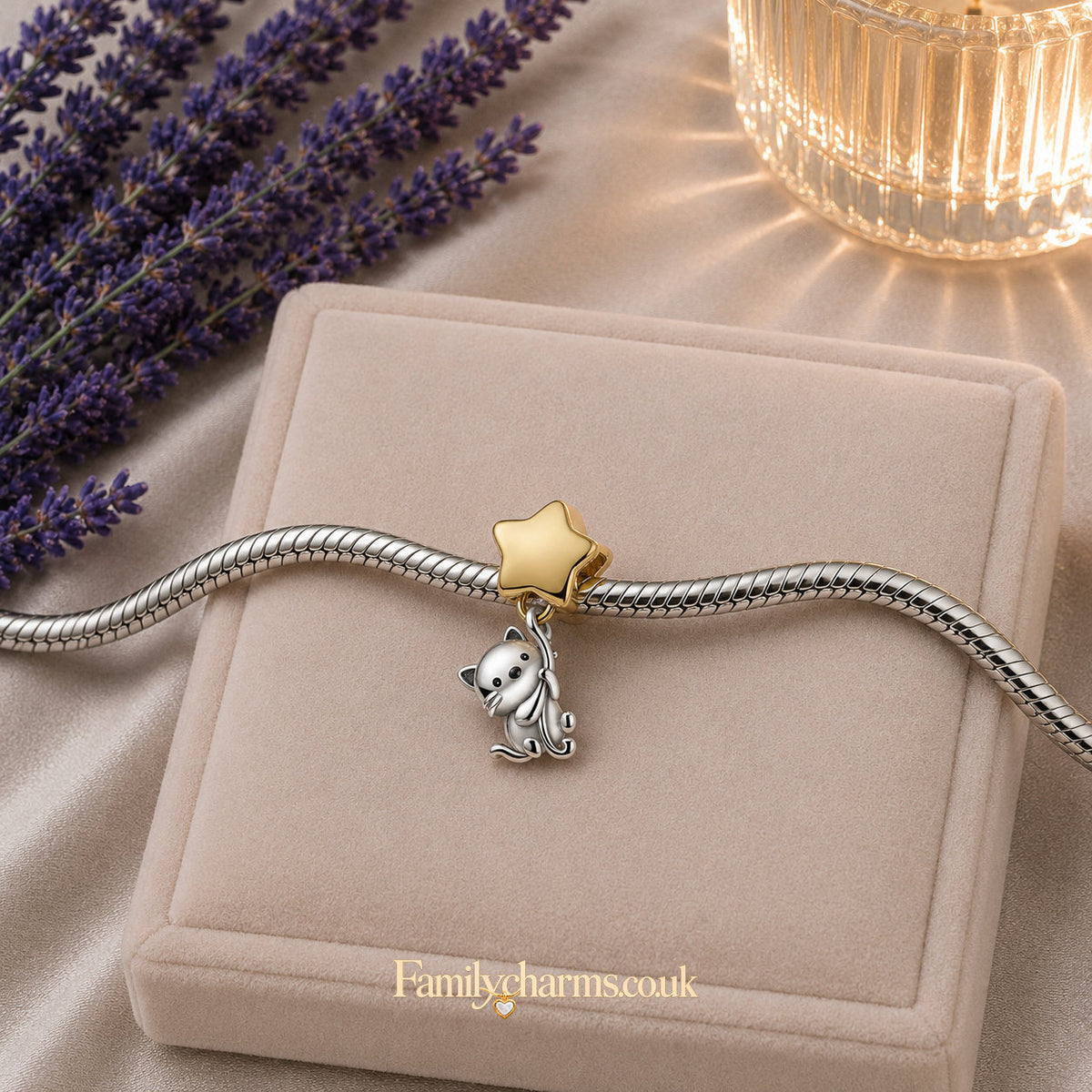 Cat Catching Golden Star Charm Hallmarked S925 for Charm Bracelet and Necklace