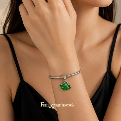 Green Frog Dangle Sterling Silver Charm Hallmarked S925 for Charm Bracelet and Necklace