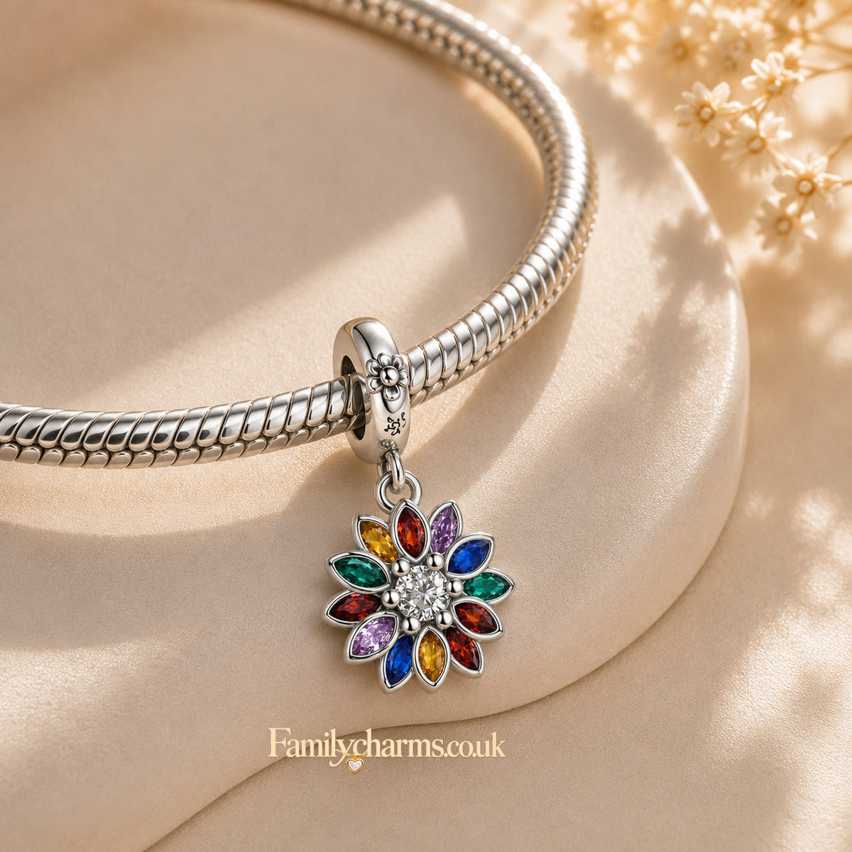 Sparkling Snowflake Pendant Charm Hallmarked S925 for Charm Bracelet and Necklace